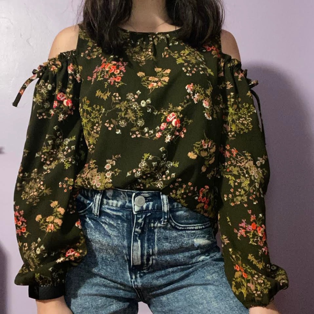 Lauren Conrad Floral Blouse